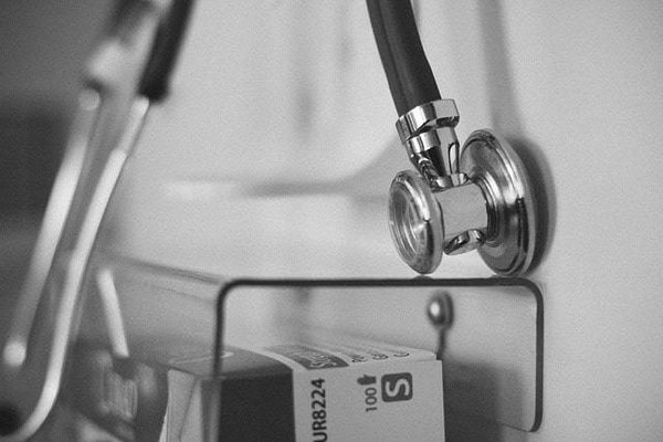 Quels documents préparer pour les soins à domicile ?